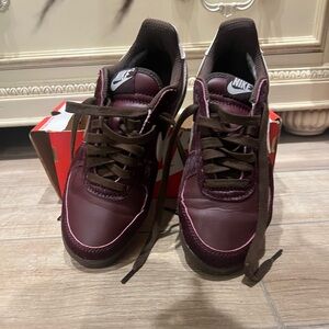Nike Women's Burgundy Leather Sneakers with Pink Trim